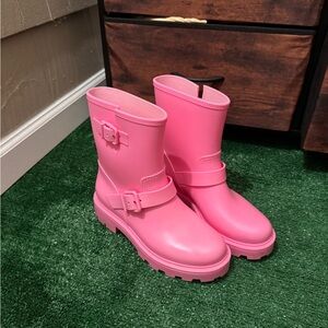 Pink women boots